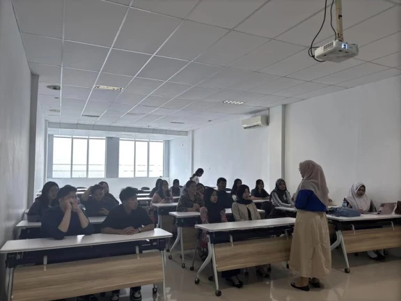 Pelaksanaan Sosialisasi Ethical Clearance Periode Oktober 2024